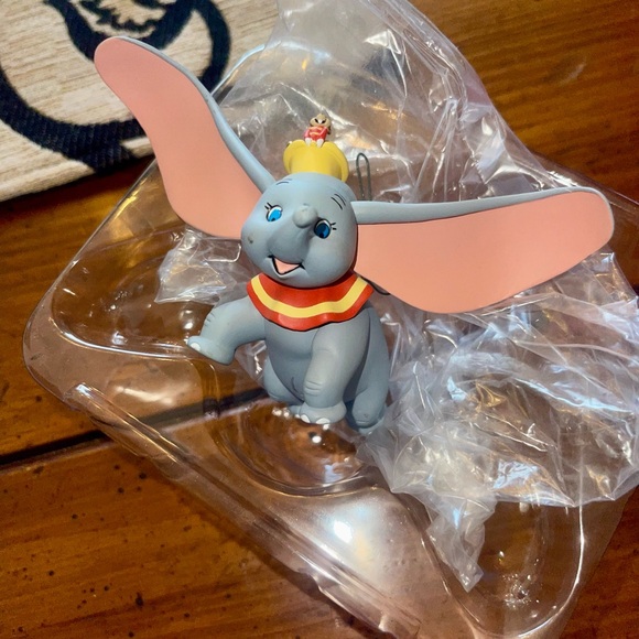 Hallmark - Disney Dumbo Plush with Pink Ears Christmas Ornament - Picture 2 of 4